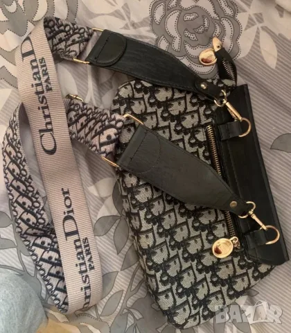 Дамска чанта Dior, снимка 5 - Чанти - 56531131