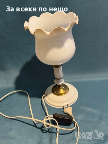 Стара нощна лампа , снимка 3 - Настолни лампи - 53290627