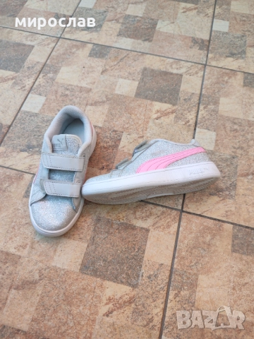 Детски маратонки пума номер 31, снимка 2 - Детски маратонки - 51641235