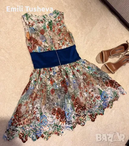 Стилна рокля