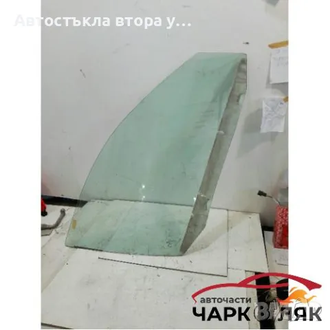 Стъкло предно дясно Фолксваген Бора седан 2001