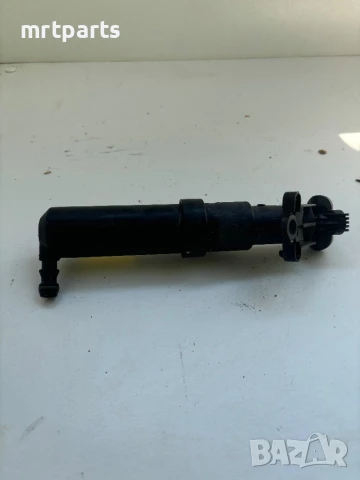 Лява пръскачка за фар за Mercedes C-class W203, снимка 2 - Части - 51246091