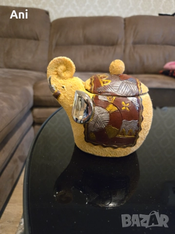 Бижутерка/ сувенир слон с капаче