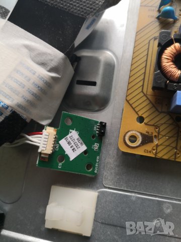 Nabo 32 LV4000 на части , снимка 7 - Части и Платки - 31049835