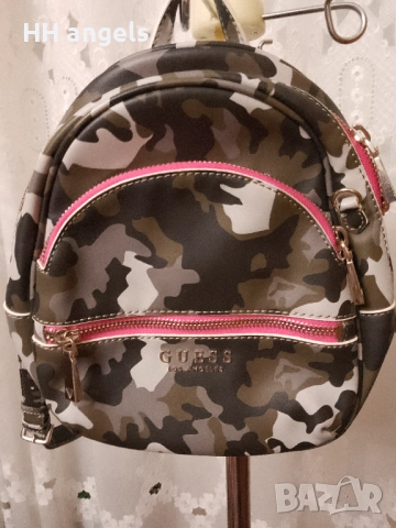 Guess mini раничка, снимка 2 - Раници - 52777309