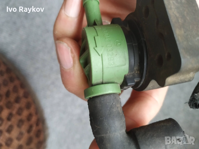 ВАКУУМ КЛАПАН MERCEDES 0004703293 , w203, снимка 6 - Части - 52561919