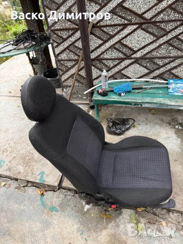 Предни седалки за Опел Корса ц, снимка 4 - Части - 50682434