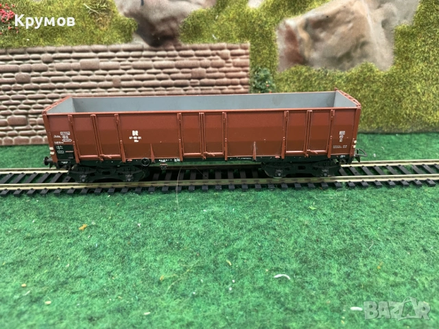 Вагон товарен 4-осен Пико HO 1:87 влак ЖП модел