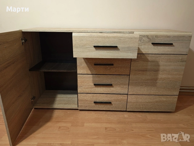 Светъл цвят голям шкаф скрин от дъб за телевизор!, снимка 2 - Шкафове - 53976906