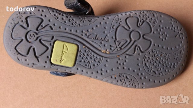 Детски обувки за момиче Clarks № 22 (5.5) Кларкс, снимка 2 - Детски обувки - 29790294