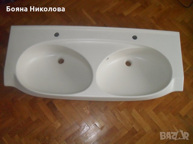 Двойна мивка за баня Villeroy & Boch, снимка 1 - Мивки - 35292911