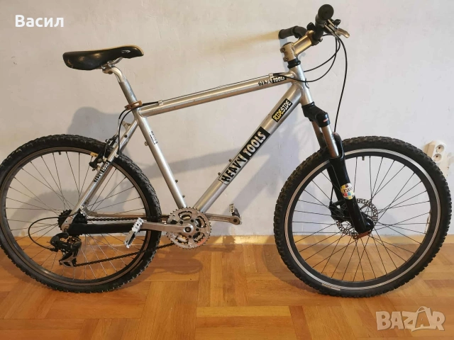 Алуминиев велосипед 26" с дискова спирачка и амортисьорна вилка 