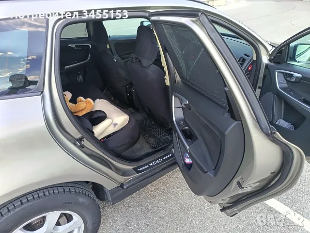 Продавам Volvo xc60, снимка 9 - Автомобили и джипове - 55778030