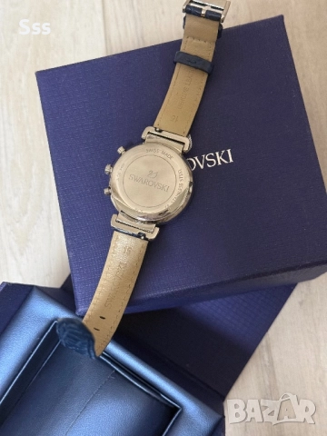 SWAROVSKI – ДАМСКИ ЧАСОВНИК СЪС СЕРТИФИКАТ И КУТИЯ, снимка 4 - Дамски - 51937568