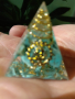 Оргонитна пирамида/мини/ син тюркоаз - гърлена чакра, снимка 1 - Други - 44719506