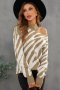 Дамски пуловер в бежов цвят със зебра принт и голо рамо, снимка 8
