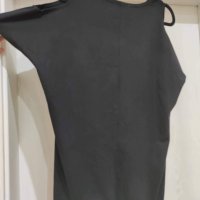 Къса тениска рокля с голи рамене Moschino, снимка 8 - Рокли - 37216661