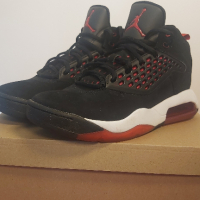 Air Jordan Maxin 200 'Black Gym Red' - Номер 42, снимка 4 - Спортни обувки - 44585427