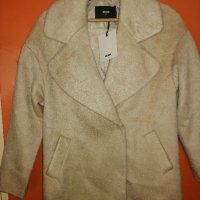Продавам НОВО дамско марково палто XS, снимка 1 - Палта, манта - 39335058