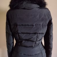 Дамско черно яке  с пух  Zara , снимка 6 - Якета - 34506346