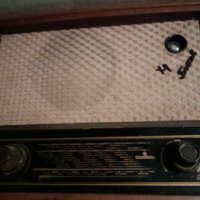 Старо радио-Хр.Ботев, снимка 3 - Антикварни и старинни предмети - 31097530