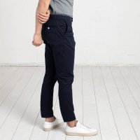 Нов мъжки панталон L'estrange London The 24 Trouser black - 32 размер, снимка 1 - Панталони - 37152919