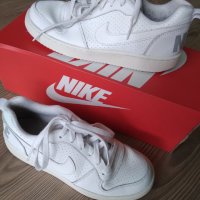 Nike - бели кецове 38.5, снимка 1 - Маратонки - 36678802