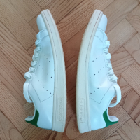 Оригинални маратонки Adidas Stan Smith, снимка 5 - Маратонки - 44603418