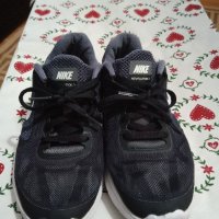 Nike Revolution 3 GS, снимка 3 - Детски маратонки - 31148747
