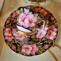 Троен сет Royal Albert, Flowers Provincial , снимка 2 - Чаши - 44190403