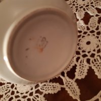 Кана Колекция Антикварен Български порцелан за чай,мляко + чинийка от 70те  Комплект, снимка 2 - Други - 32125407