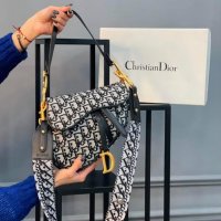 Дамска чанта Christian Dior saddle bag, снимка 1 - Чанти - 38464792