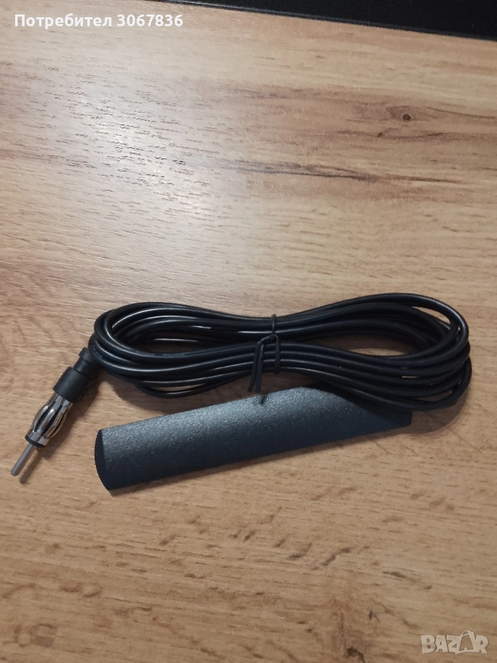 Активна FM антена за автомобил., снимка 1