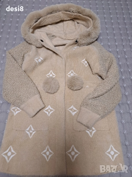 Ново кашмирено палтенце, снимка 1