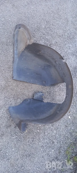 Преден ляв подкалник Peugeot 307, снимка 1