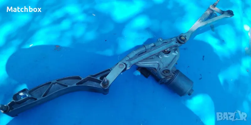 Моторче предни чистачки  Мерцедес W211 , снимка 1