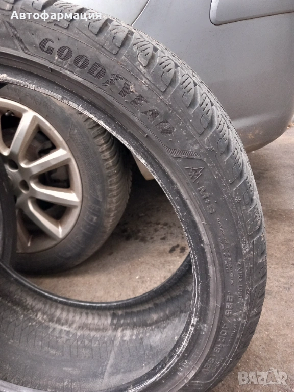 Зимни гуми Goodyear 225/40 R18, снимка 1