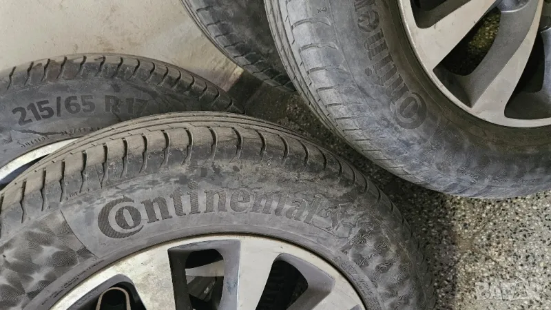 4 бр. 215 65 17 летни гуми Continental Premium Contact 6, снимка 1