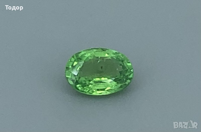 Цаворит Гранат 0.89 карата, снимка 1