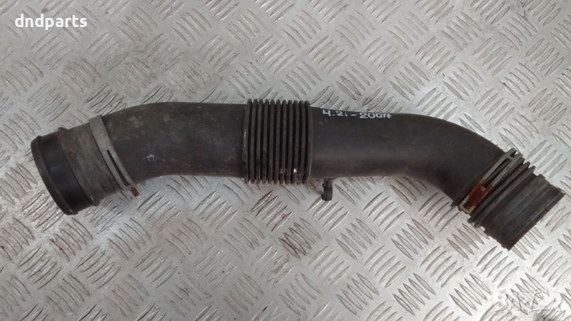 Тръба VW Touareg 4.2i,2005г., снимка 1