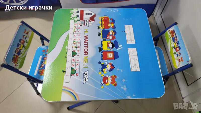 Детска сгъваема маса с два стола комплект , снимка 1