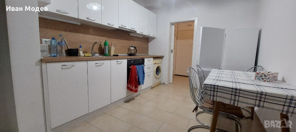 Апартамент под #наем с #три #отделни стаи в к-с #Лазур, #Бургас , снимка 1