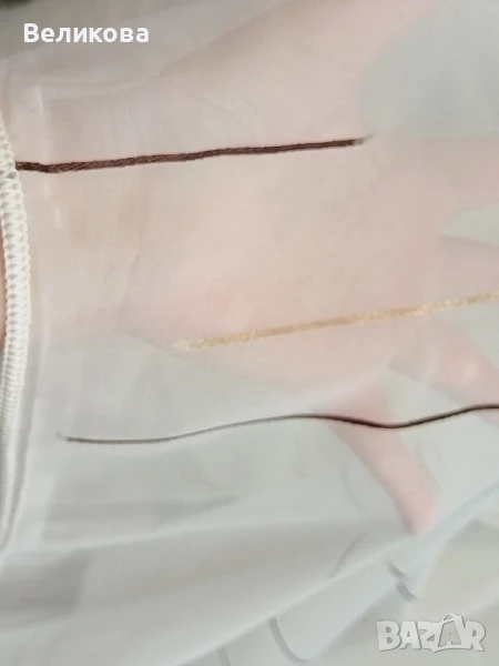 модел за тънко перде с деликатни чертички, снимка 1