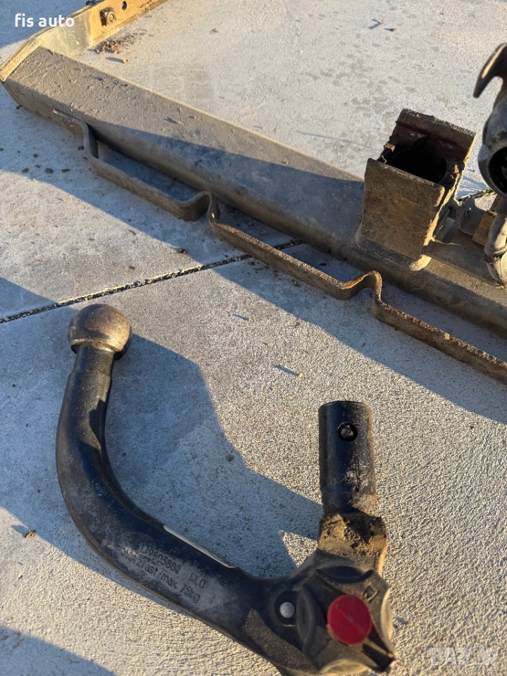 Теглич за Голф 4 комби ,,,,, снимка 1