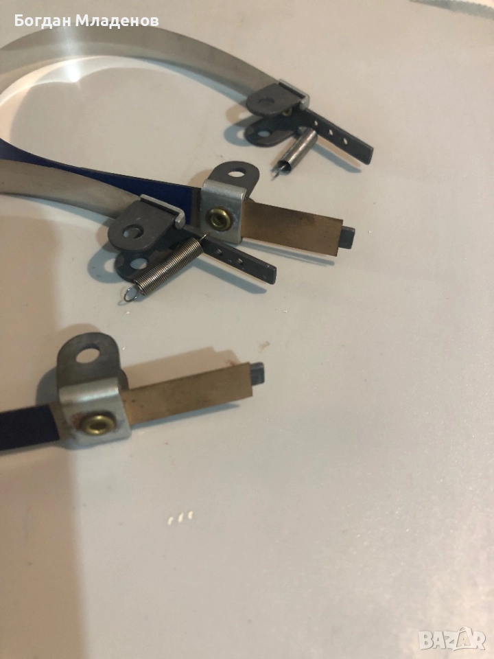 А77, снимка 1