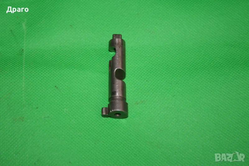 Ос за лостчето на затвора за ловна пушка ИЖ-27, снимка 1