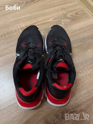Nike Renew run, снимка 4 - Маратонки - 53057493