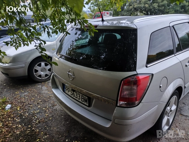 Опел Астра комби , снимка 6 - Автомобили и джипове - 52126073