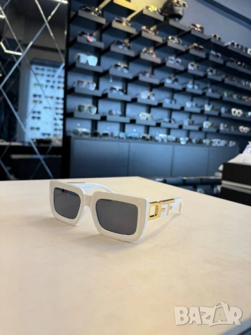 очила с черен обикновен калъф и ув защита fendi chanel , снимка 15 - Слънчеви и диоптрични очила - 51301509