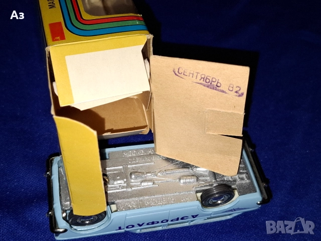 Руски съветски модел автомобил Москвич 426 А4 Аерофлот мащаб 1:43 Сделано в СССР 1982 година, снимка 7 - Колекции - 52031409